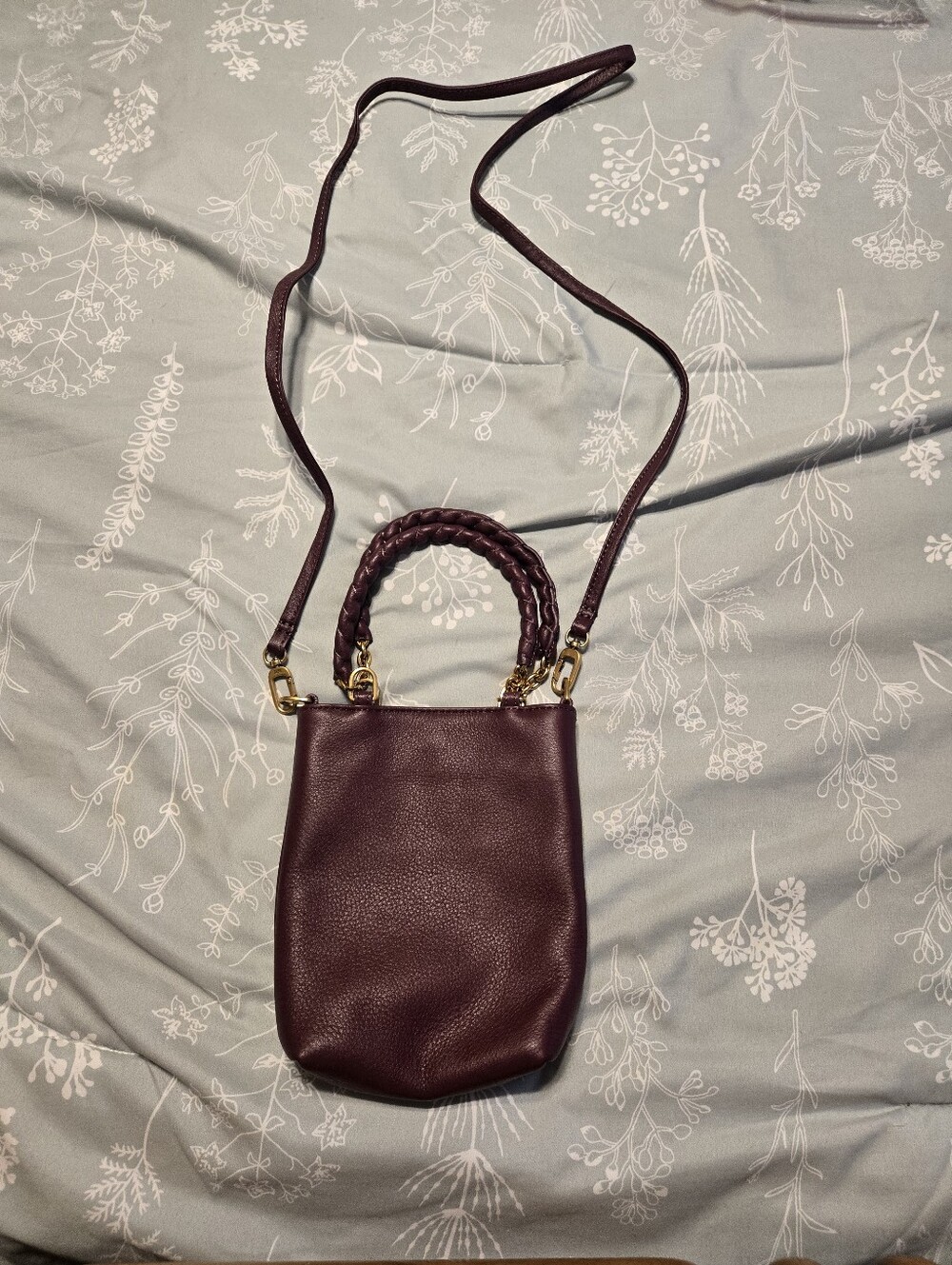 HOBO Stylish Women's Tennessee Mini Crossbody Bag in Mulberry Plum
